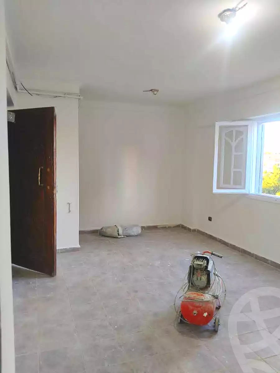 https://aqarmap.com.eg/ar/listing/7307789-for-sale-alexandria-al-agamy-el-hanouvel-radwan-st