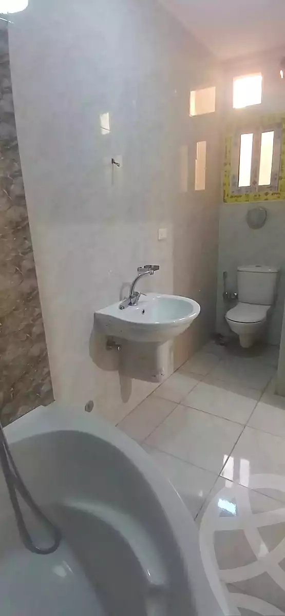 https://aqarmap.com.eg/en/listing/7307824-for-sale-cairo-hadayek-el-koba-hamamat-el-koba