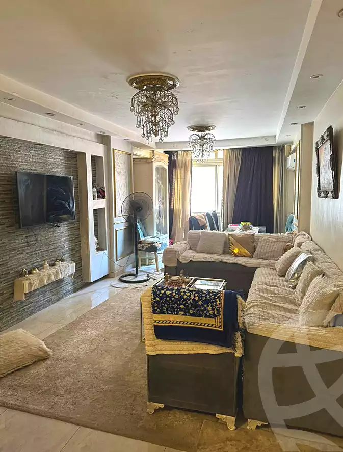 https://aqarmap.com.eg/ar/listing/7307978-for-sale-cairo-ain-shams-jsr-lswys