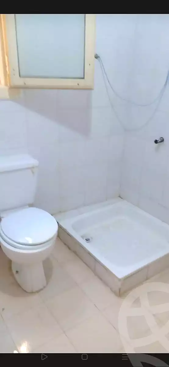 https://aqarmap.com.eg/ar/listing/7308427-for-sale-alexandria-al-agamy-el-hanouvel