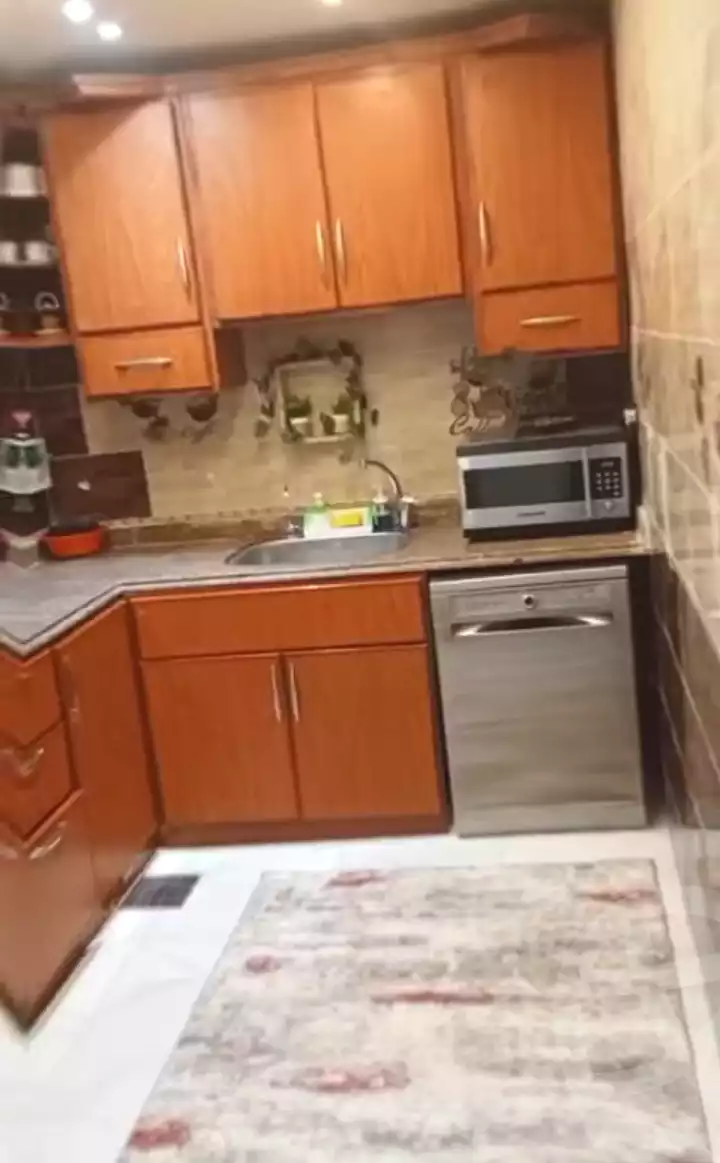https://aqarmap.com.eg/ar/listing/7308449-for-sale-alexandria-al-agamy-lbytsh-qased-kareem-st