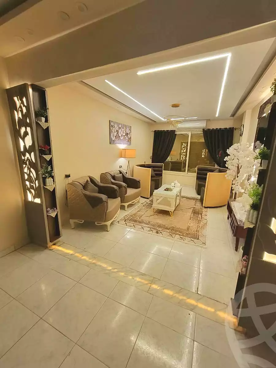 https://aqarmap.com.eg/ar/listing/7308501-for-rent-cairo-manial-manial-museum-st