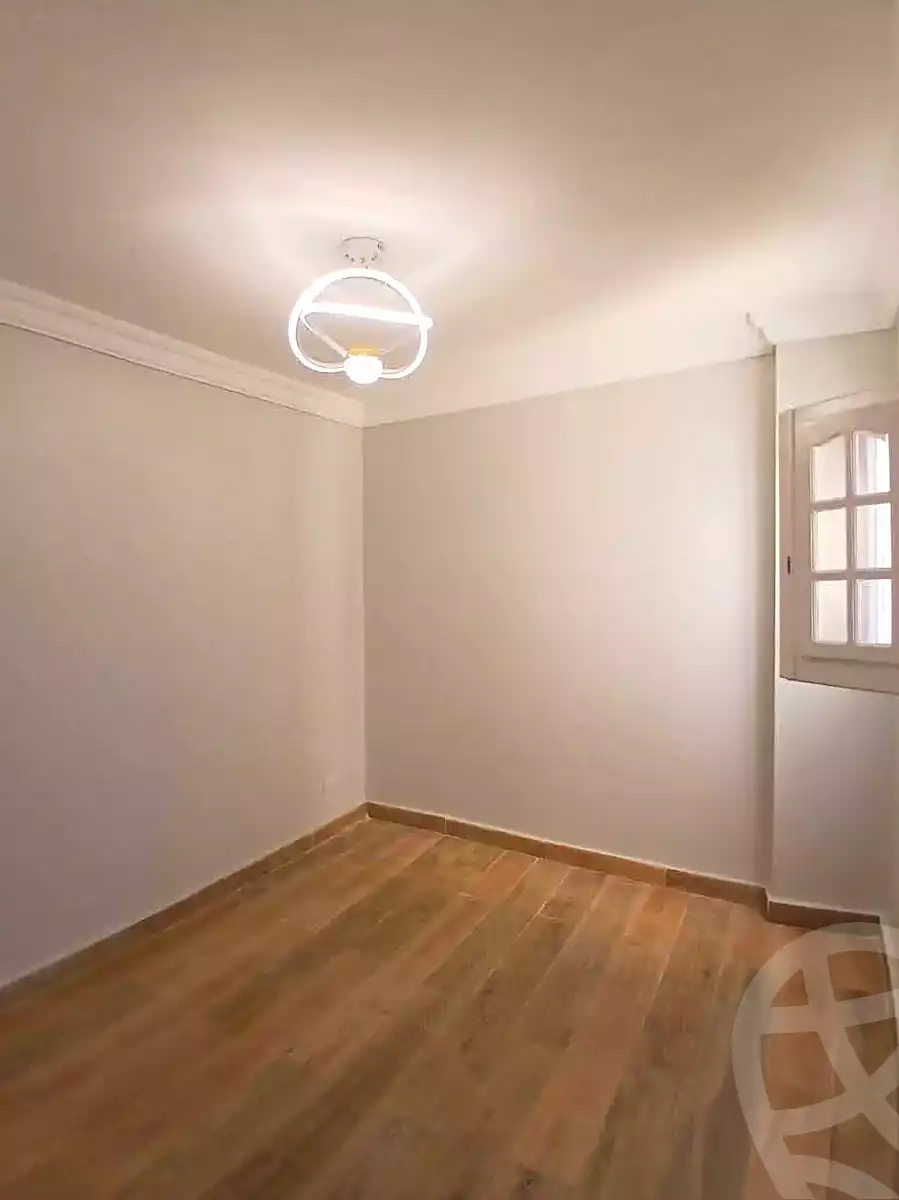 https://aqarmap.com.eg/ar/listing/7307314-for-sale-alexandria-al-agamy-lbytsh-el-zohour-st
