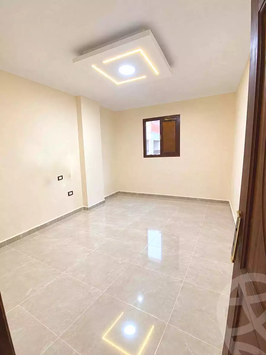 https://aqarmap.com.eg/ar/listing/7308623-for-sale-alexandria-al-agamy-l-jmy-lbhry-abd-el-hameed-radwan-st