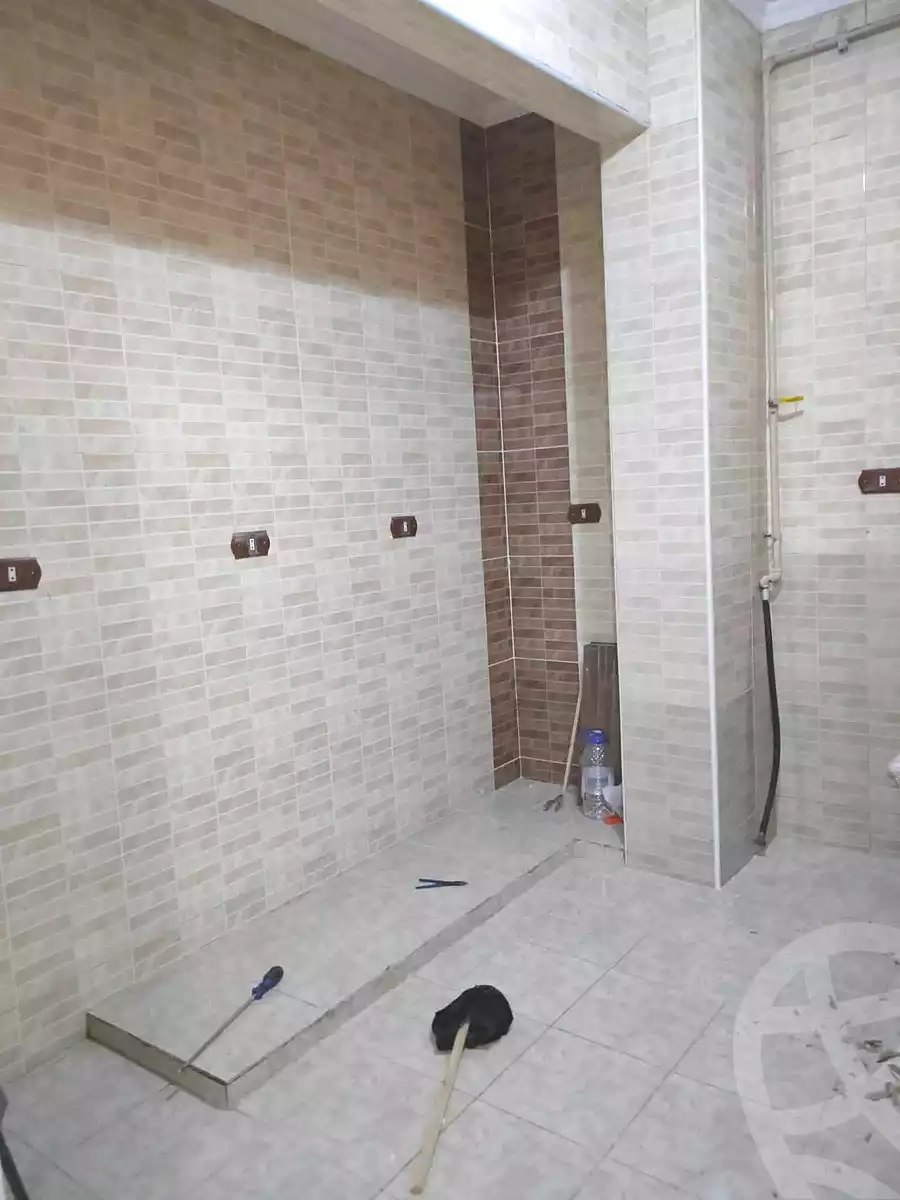 https://aqarmap.com.eg/ar/listing/7308779-for-sale-cairo-ain-shams-ain-shams-el-sharkia-el-eshrein-stt