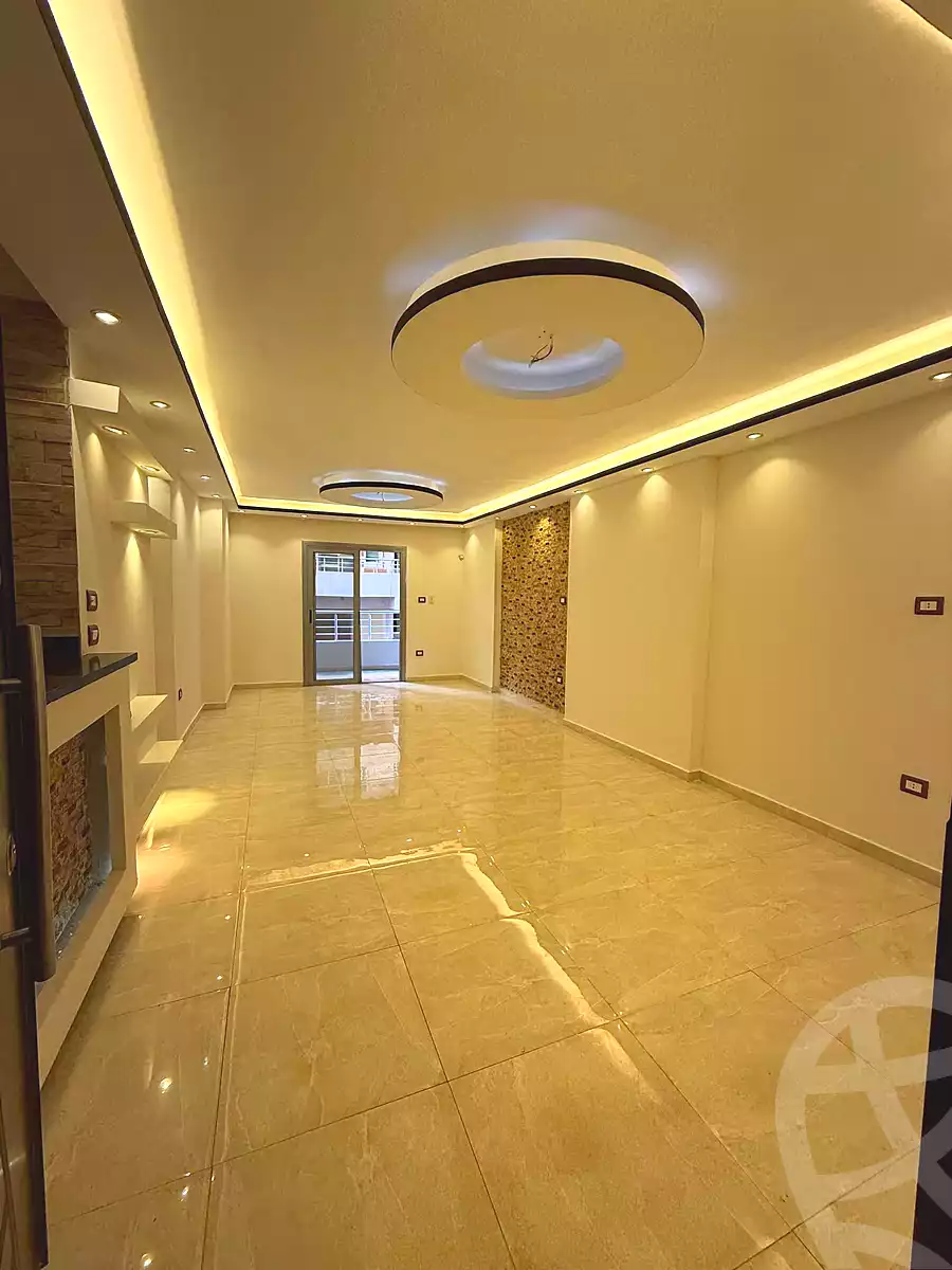 https://aqarmap.com.eg/ar/listing/7309016-for-sale-alexandria-sydy-bshr-sydy-bshr-qbly-khaled-ibn-el-walid-st