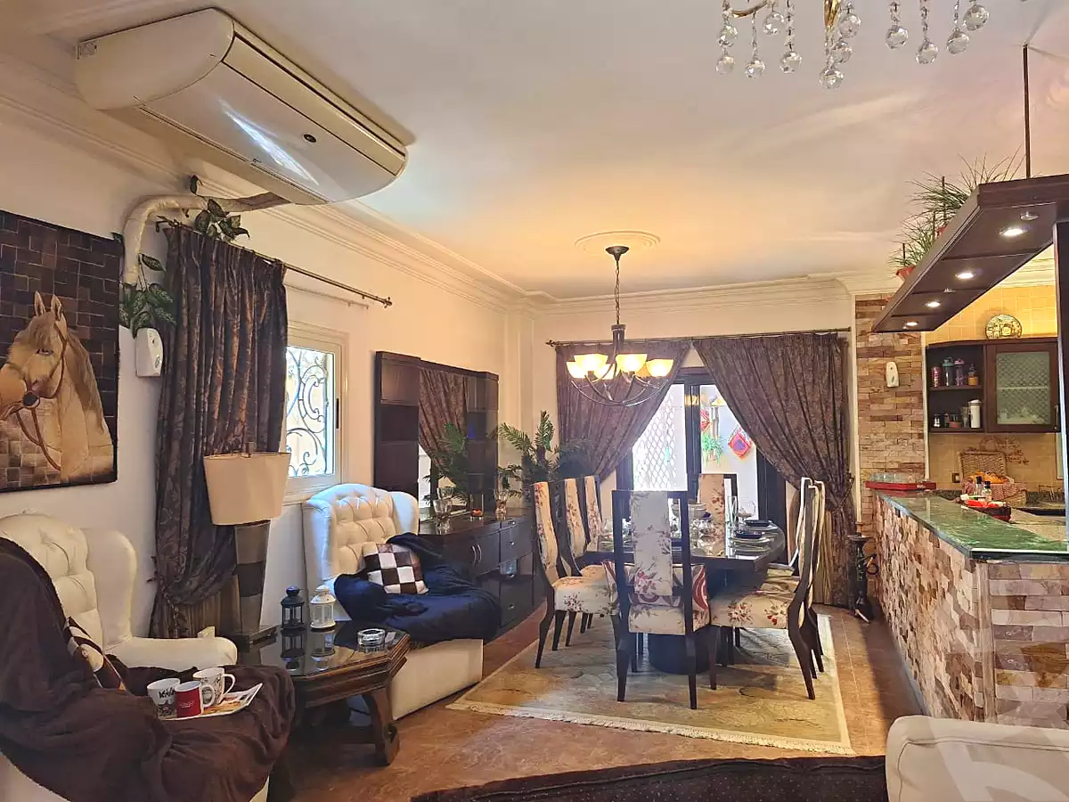 https://aqarmap.com.eg/ar/listing/7309032-for-sale-cairo-new-cairo-first-settlement-mhwr-mstfy-kml