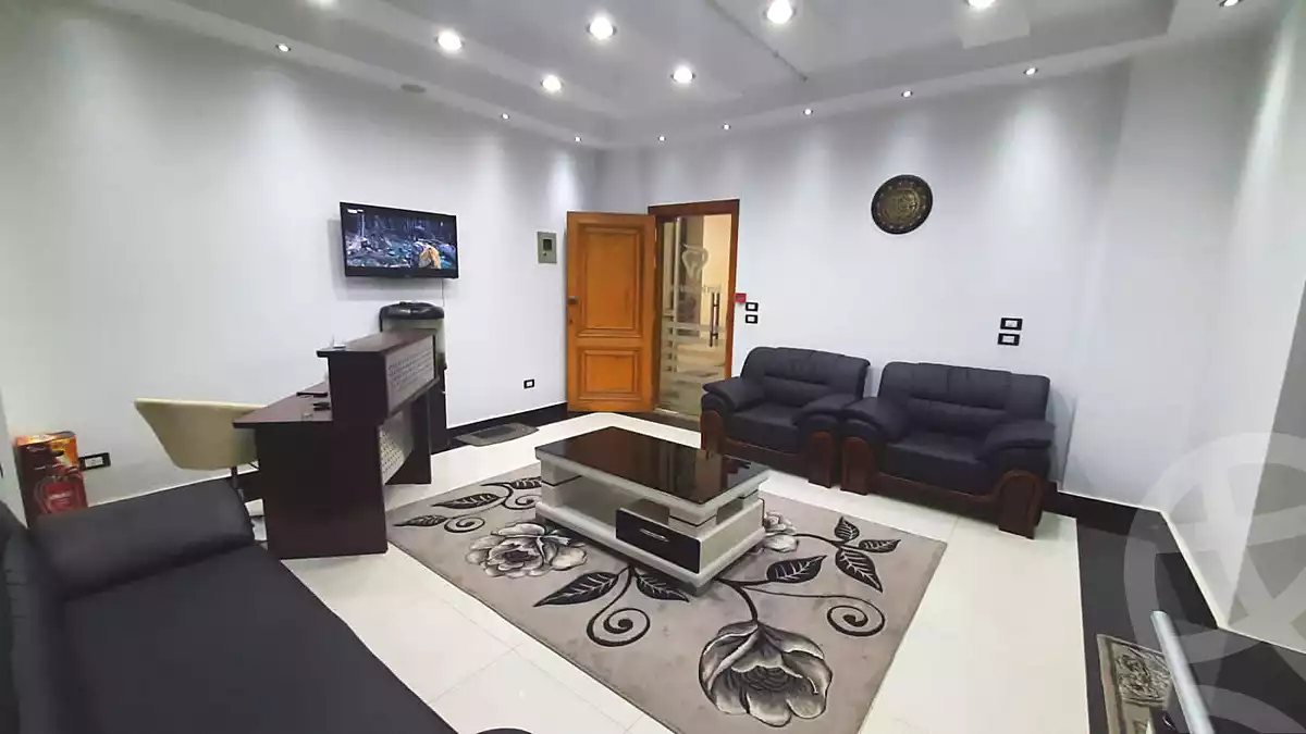 https://aqarmap.com.eg/ar/listing/7309031-for-sale-cairo-el-sheikh-zayed-city-compounds-rawdet-zayed