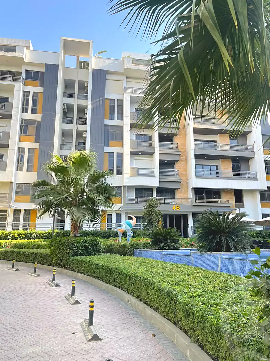 https://aqarmap.com.eg/en/listing/7309262-for-sale-cairo-new-cairo-compounds-the-icon-gardens-compound-style-home
