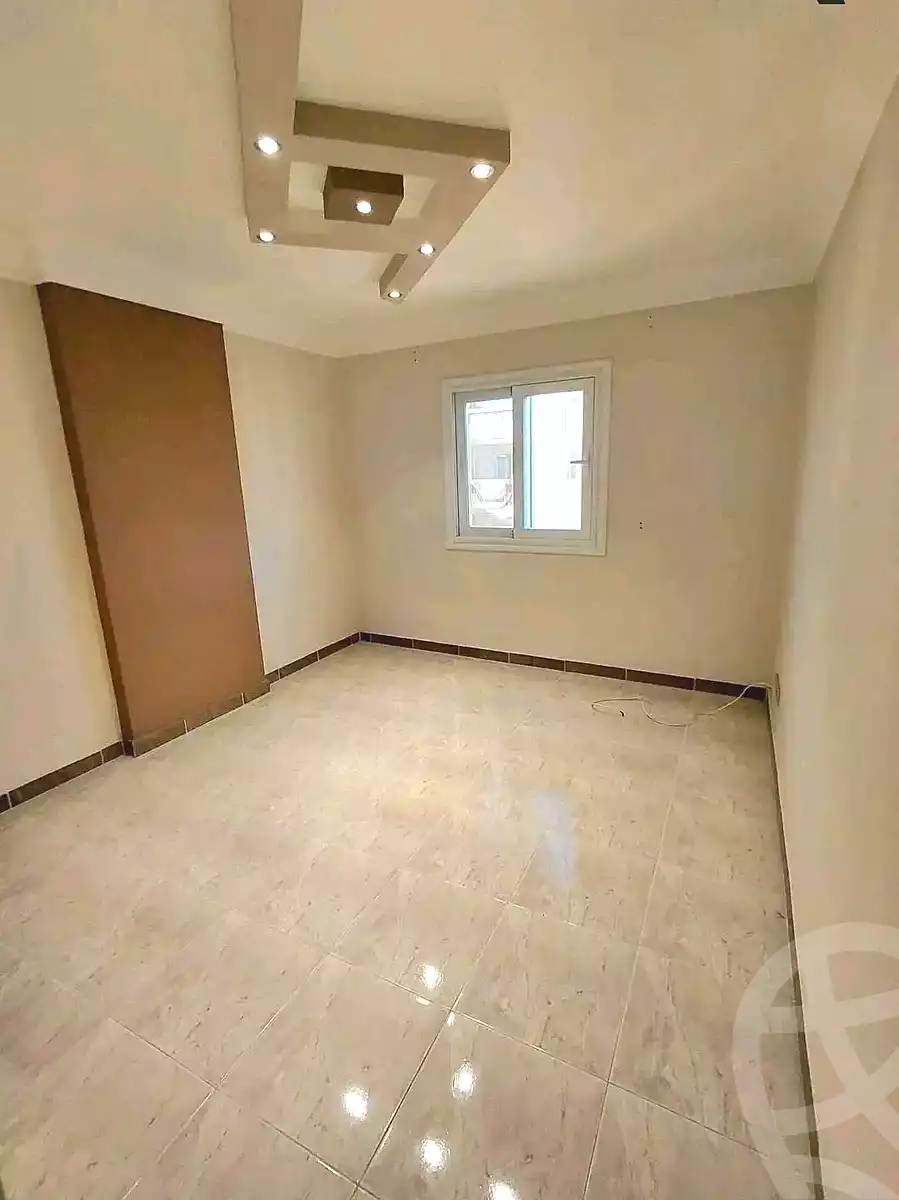 https://aqarmap.com.eg/ar/listing/7309550-for-sale-alexandria-sydy-bshr-sydy-bshr-bhry-khalil-hamada-st