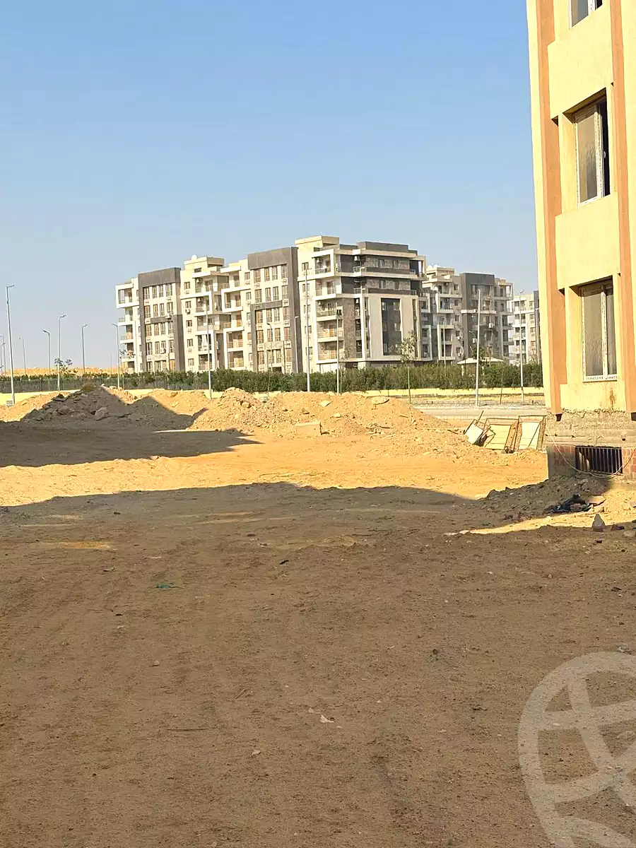 https://aqarmap.com.eg/en/listing/7310029-for-sale-cairo-new-cairo-compounds-kmbwnd-lnkhyl