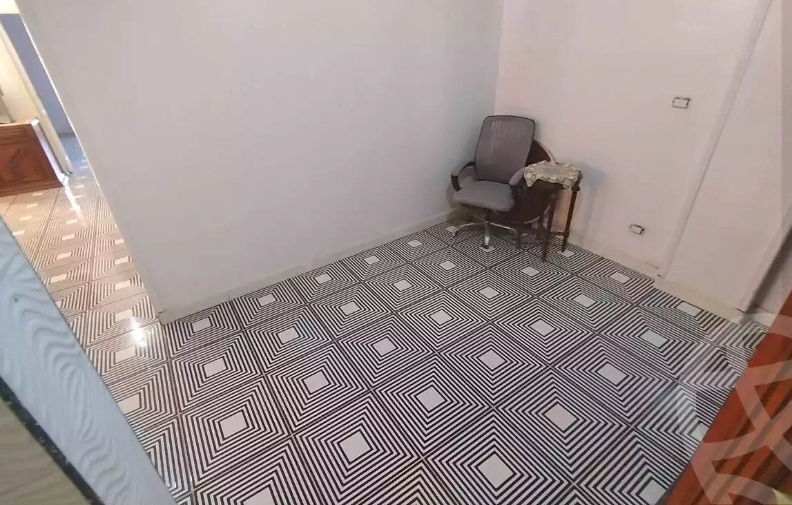 https://aqarmap.com.eg/ar/listing/7310119-for-sale-alexandria-al-agamy-shataa-el-nakheel