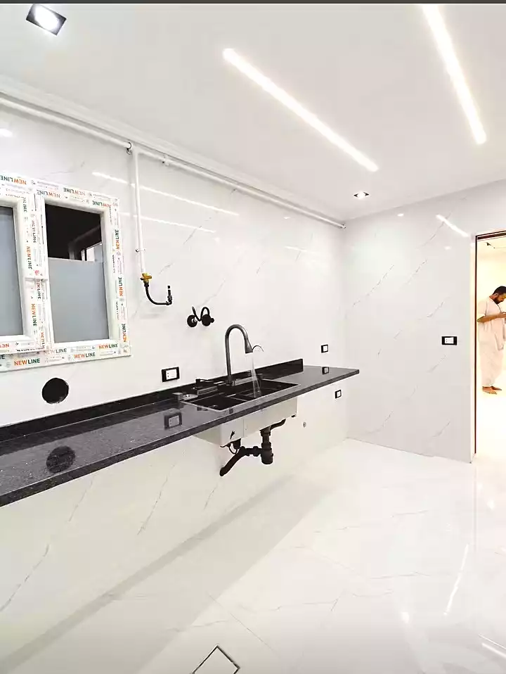 https://aqarmap.com.eg/ar/listing/7310170-for-sale-alexandria-al-agamy-lbytsh-el-reyad-st
