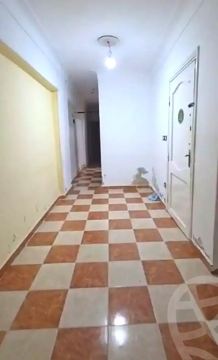 https://aqarmap.com.eg/ar/listing/7310174-for-sale-alexandria-sydy-bshr-sydy-bshr-bhry