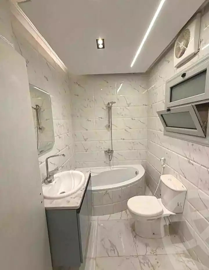 https://aqarmap.com.eg/en/listing/7310202-for-sale-alexandria-al-agamy-lbytsh-bianchiii-el-bashwat-st