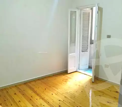 https://aqarmap.com.eg/ar/listing/7310267-for-rent-alexandria-ganaklis