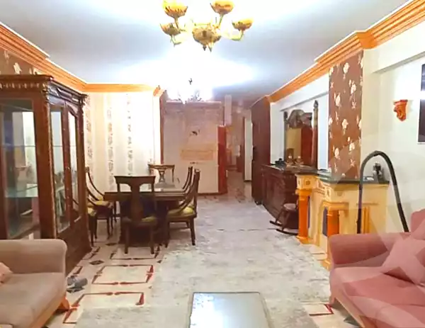 https://aqarmap.com.eg/ar/listing/7310298-for-rent-alexandria-ganaklis