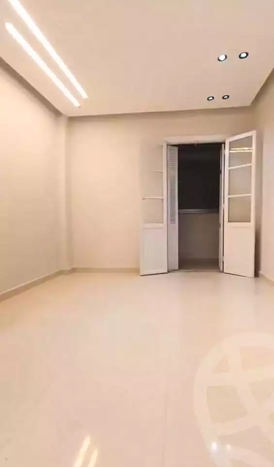 https://aqarmap.com.eg/en/listing/7310300-for-sale-alexandria-fyktwry-el-galaa-st