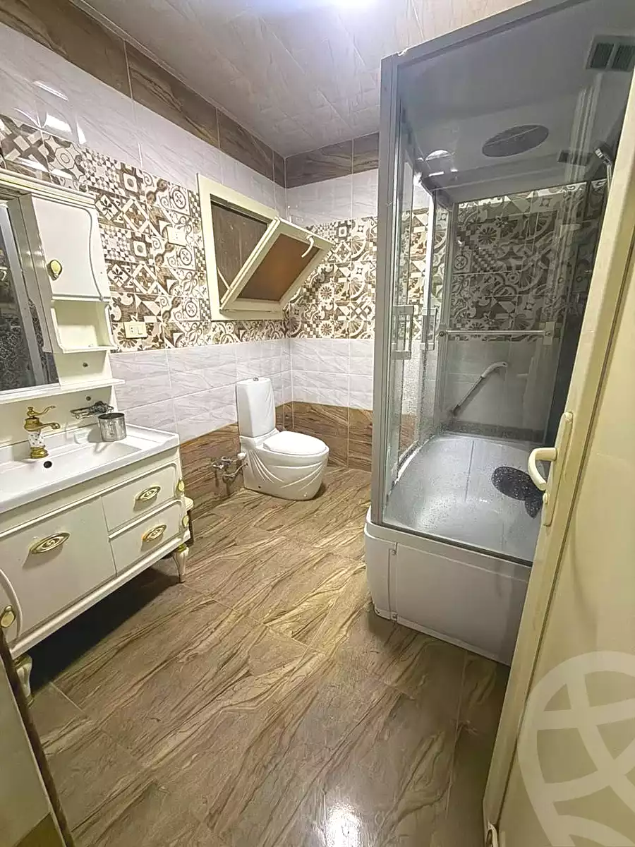 https://aqarmap.com.eg/ar/listing/7310478-for-rent-alexandria-al-agamy-lbytsh-bianchiii