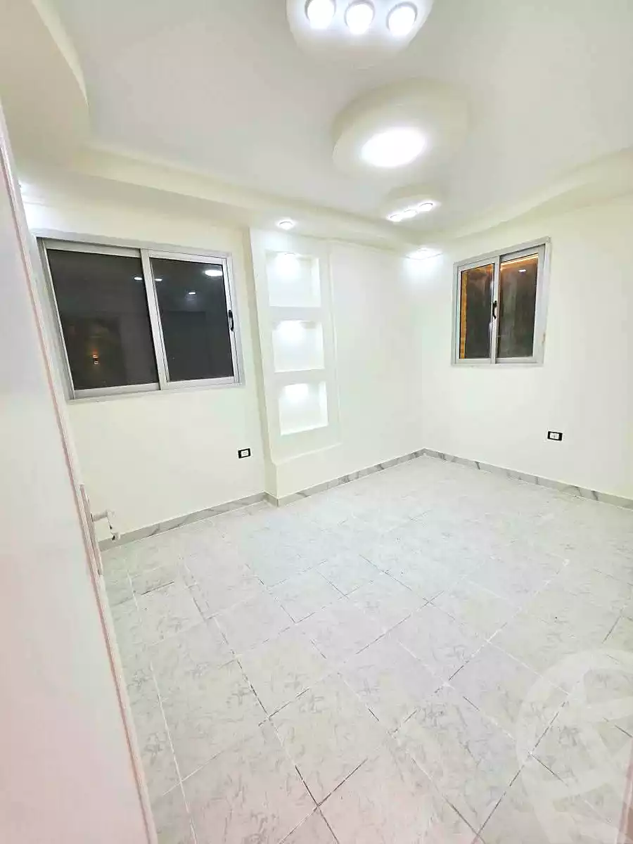https://aqarmap.com.eg/ar/listing/7310864-for-sale-alexandria-al-agamy-shataa-el-nakheel