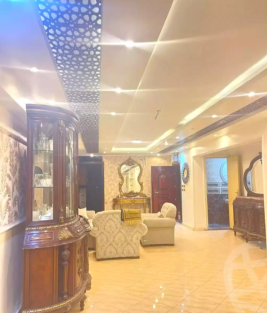 https://aqarmap.com.eg/ar/listing/7310894-for-sale-alexandria-camp-cesar-el-gaish-rd