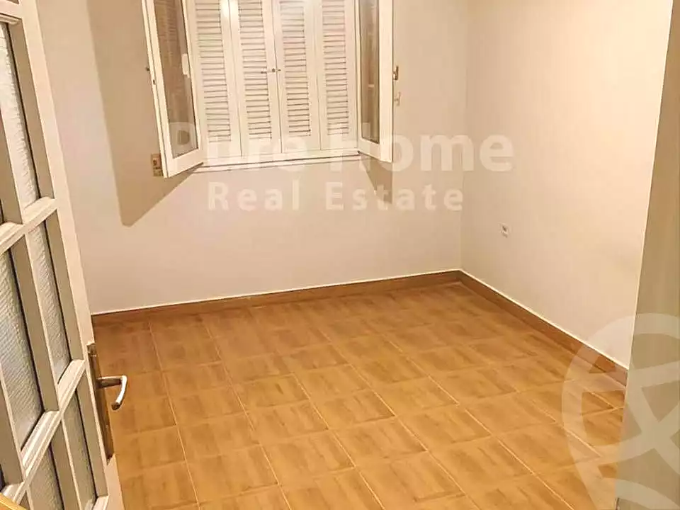 https://aqarmap.com.eg/en/listing/7310899-for-sale-alexandria-moharram-bey-othman-galal-st