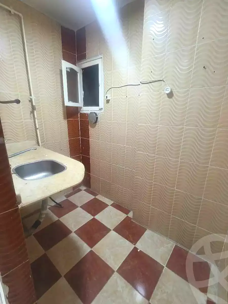 https://aqarmap.com.eg/en/listing/7311098-for-sale-alexandria-lsywf-el-falki