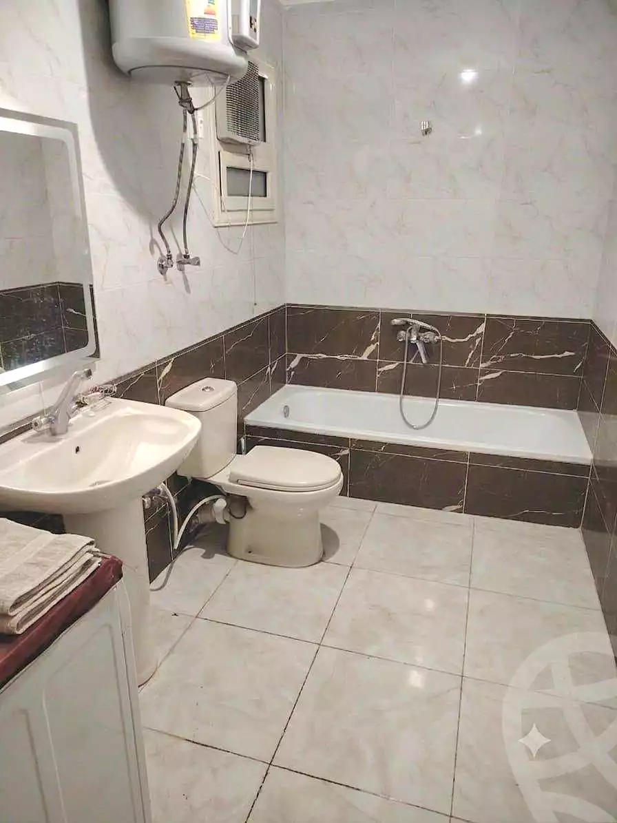 https://aqarmap.com.eg/ar/listing/7311106-for-rent-cairo-helwan-helwan-el-sharkeya-thabit-basha-st