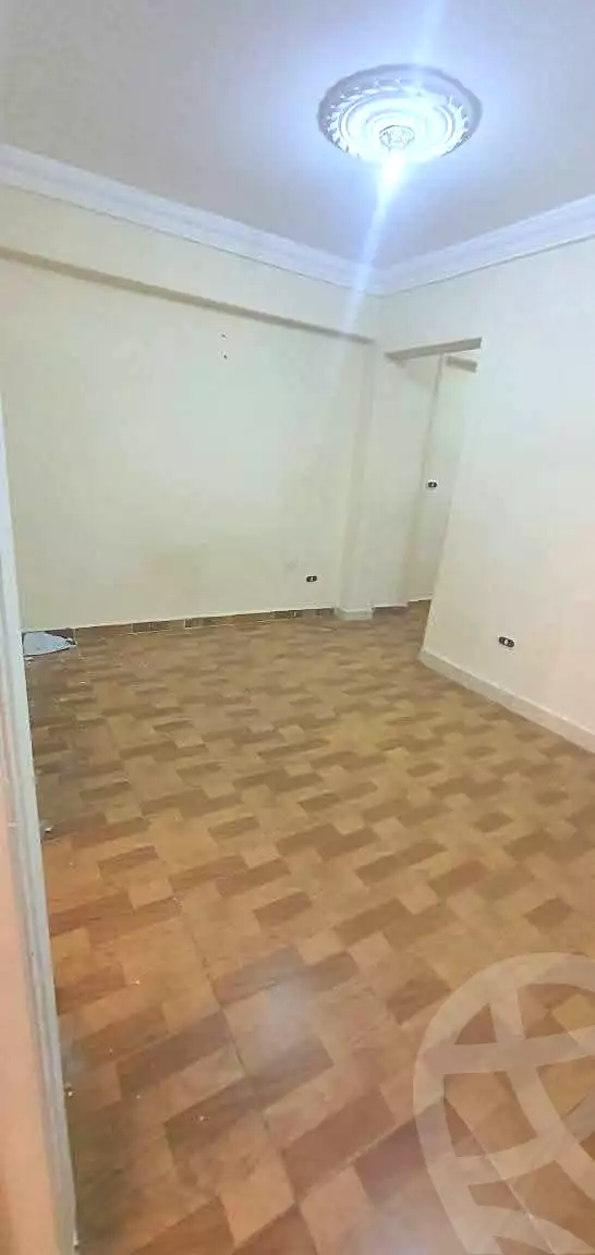 https://aqarmap.com.eg/en/listing/7311176-for-sale-alexandria-el-asafra-shr-45