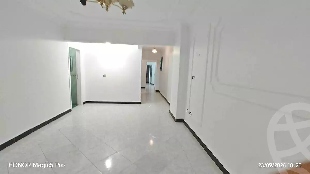 https://aqarmap.com.eg/ar/listing/7311859-for-sale-cairo-helwan-helwan-el-sharkeya-khesro-basha-st