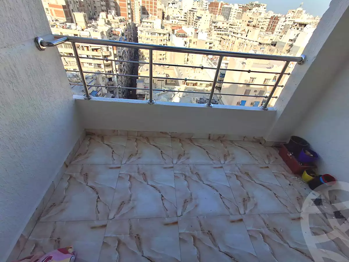 https://aqarmap.com.eg/en/listing/7311985-for-sale-alexandria-el-asafra-hasan-kamel-st