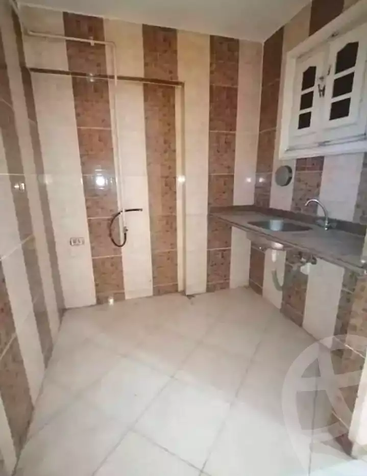 https://aqarmap.com.eg/ar/listing/7312035-for-rent-alexandria-el-asafra-l-sfr-bhry