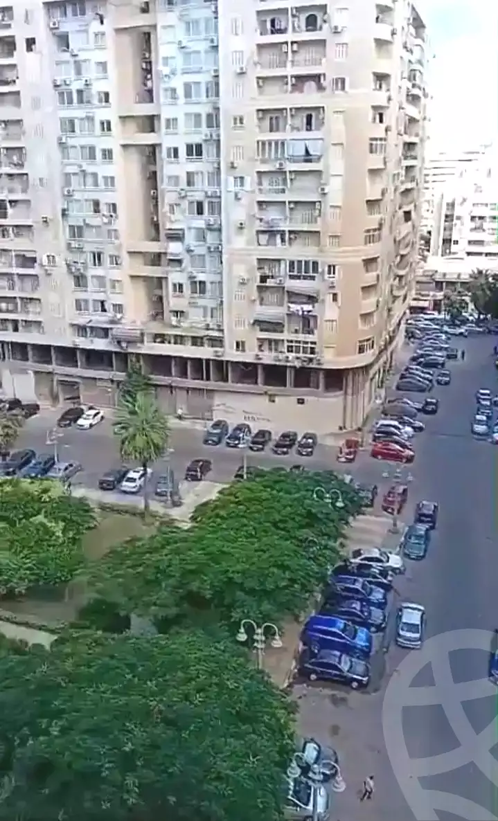 https://aqarmap.com.eg/ar/listing/7312060-for-rent-alexandria-smouha