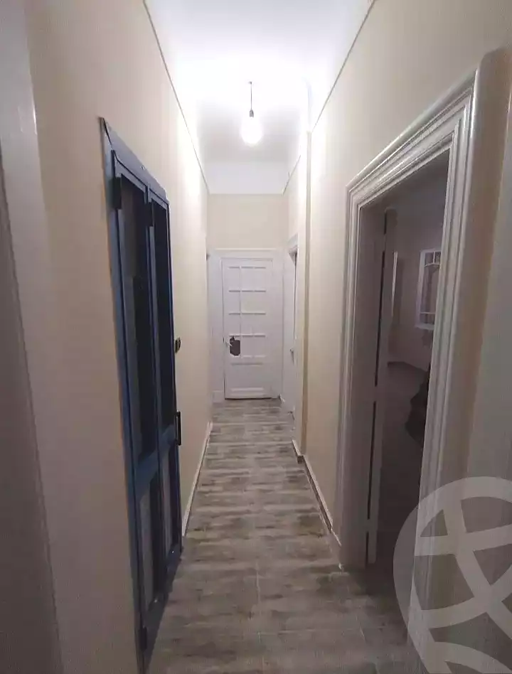 https://aqarmap.com.eg/ar/listing/7312179-for-rent-alexandria-sporting-shr-bwr-s-yd