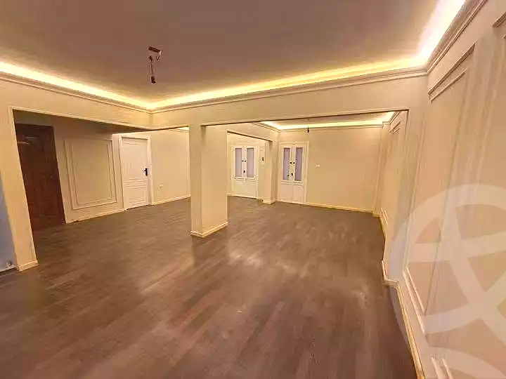 https://aqarmap.com.eg/en/listing/7312244-for-sale-cairo-helwan-azam-mosque-st