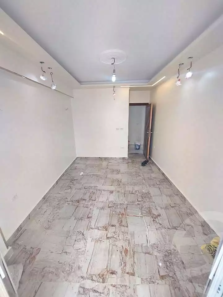 https://aqarmap.com.eg/ar/listing/7312423-for-sale-alexandria-sydy-bshr-sydy-bshr-bhry-gamal-abd-el-nasir-st