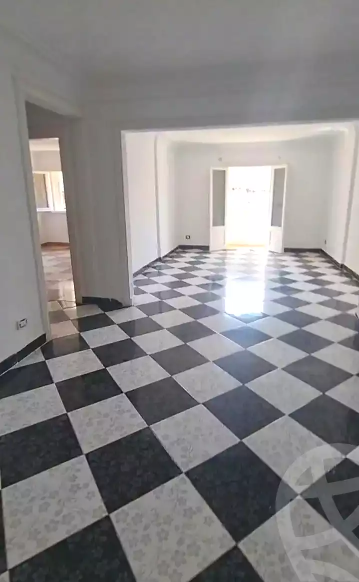 https://aqarmap.com.eg/en/listing/7312508-for-rent-alexandria-smouha-tout-ankh-amoun-st