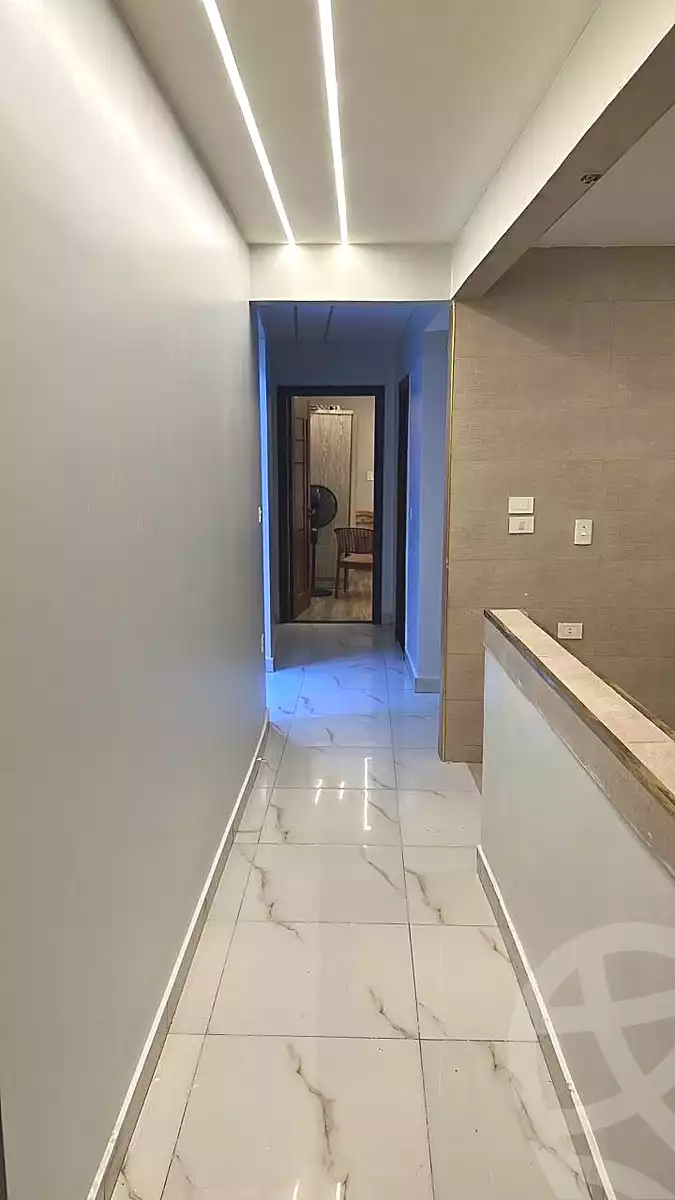 https://aqarmap.com.eg/en/listing/7312638-for-sale-cairo-el-haram-el-lebeny-soltan-khattab-st