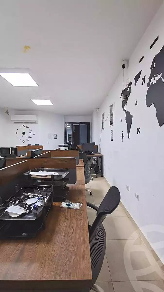 https://aqarmap.com.eg/ar/listing/7312643-for-rent-cairo-el-maadi-compounds-rayhanah-plaza