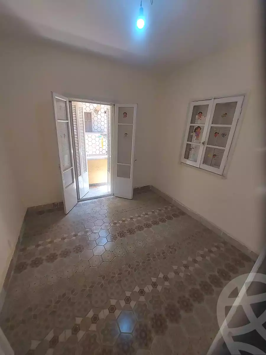 https://aqarmap.com.eg/en/listing/7312650-for-sale-cairo-helwan-helwan-el-sharkeya-ismael-kamel-st