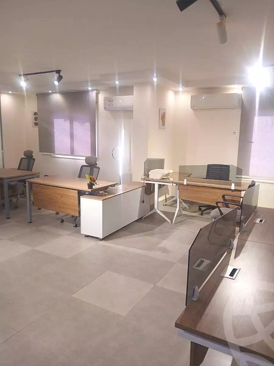 https://aqarmap.com.eg/ar/listing/7312670-for-rent-cairo-el-maadi-zahraa-el-maadi-shr-krfwr-lryysy