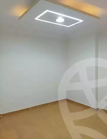 https://aqarmap.com.eg/ar/listing/7312679-for-rent-alexandria-miami