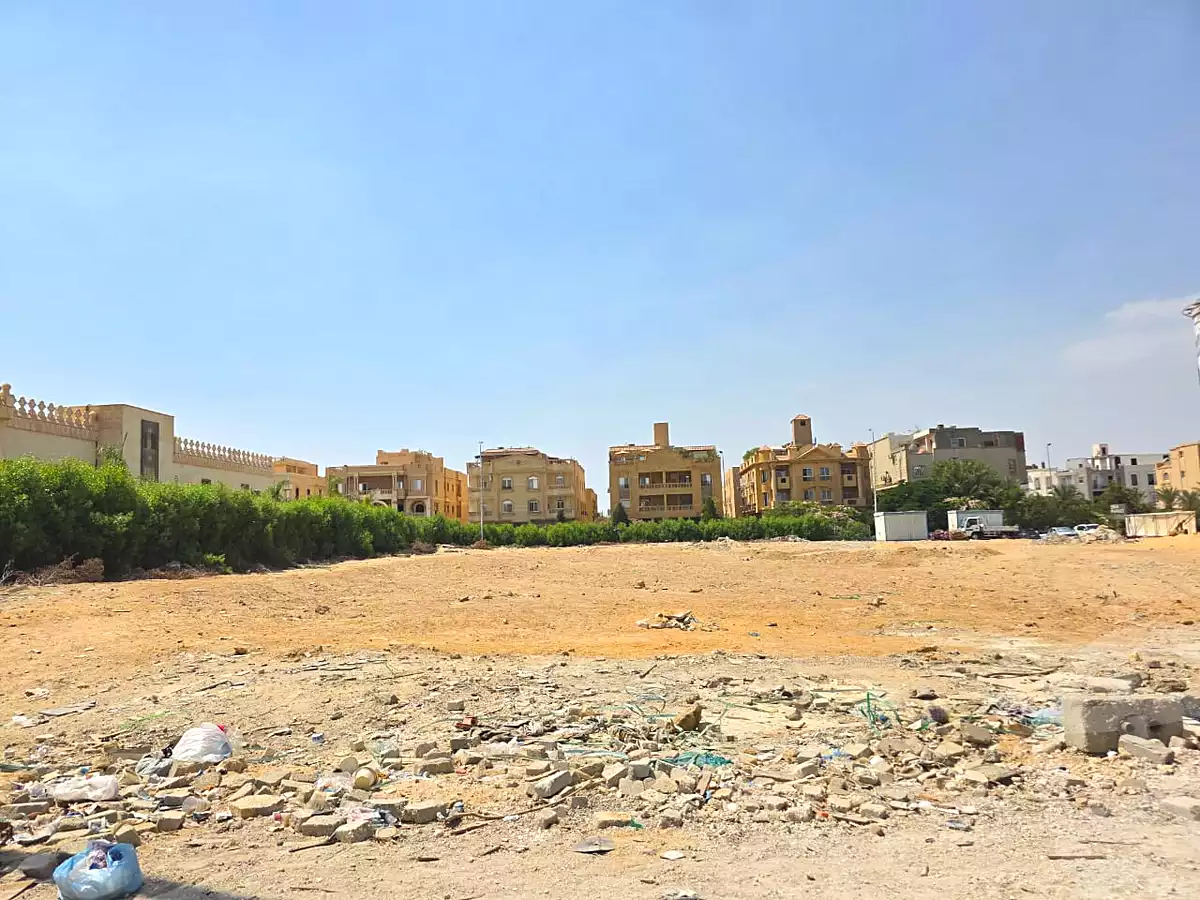 https://aqarmap.com.eg/en/listing/7312881-for-sale-cairo-new-cairo-first-settlement-mhwr-mstfy-kml