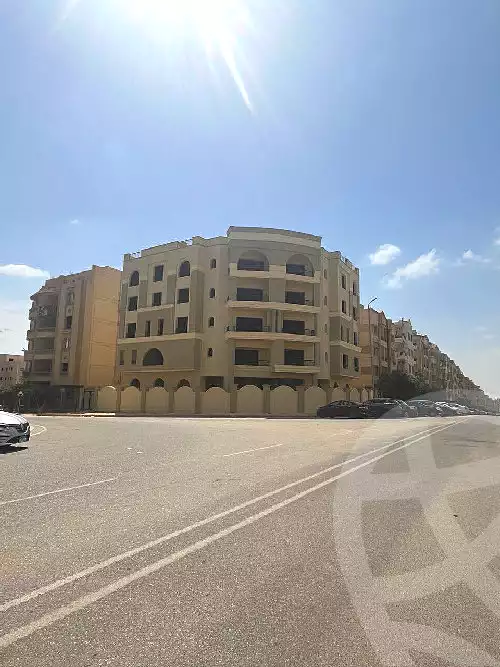 https://aqarmap.com.eg/ar/listing/7312951-for-sale-cairo-new-cairo-el-narges-el-narges-omarat-street-79