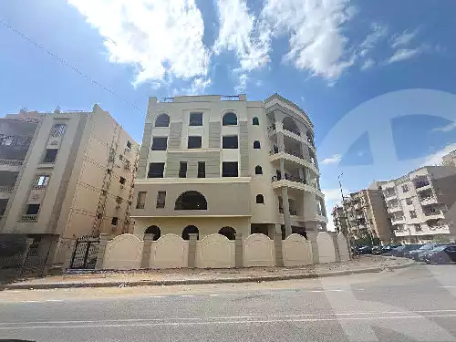 https://aqarmap.com.eg/ar/listing/7312951-for-sale-cairo-new-cairo-el-narges-el-narges-omarat-street-79
