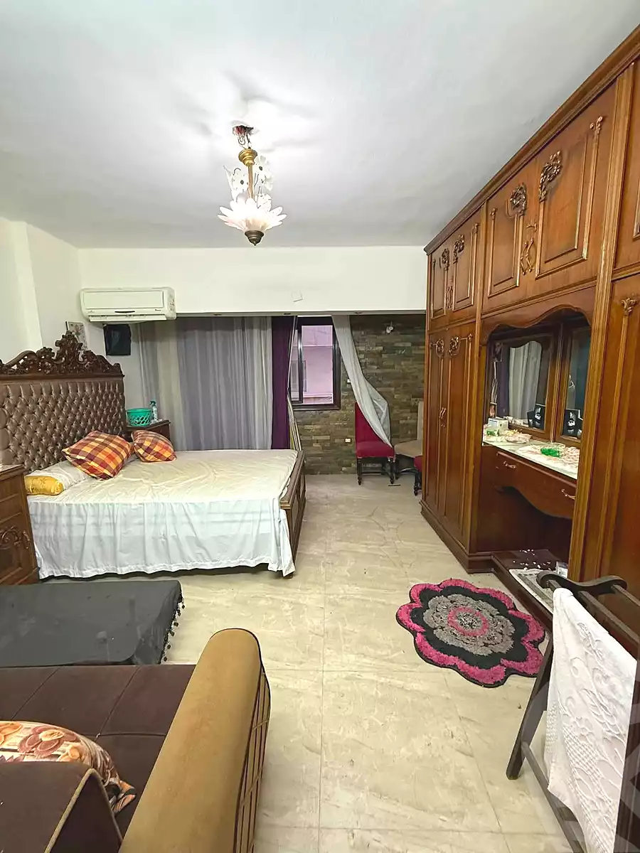 https://aqarmap.com.eg/ar/listing/7313042-for-sale-alexandria-miami-el-sebaey-st