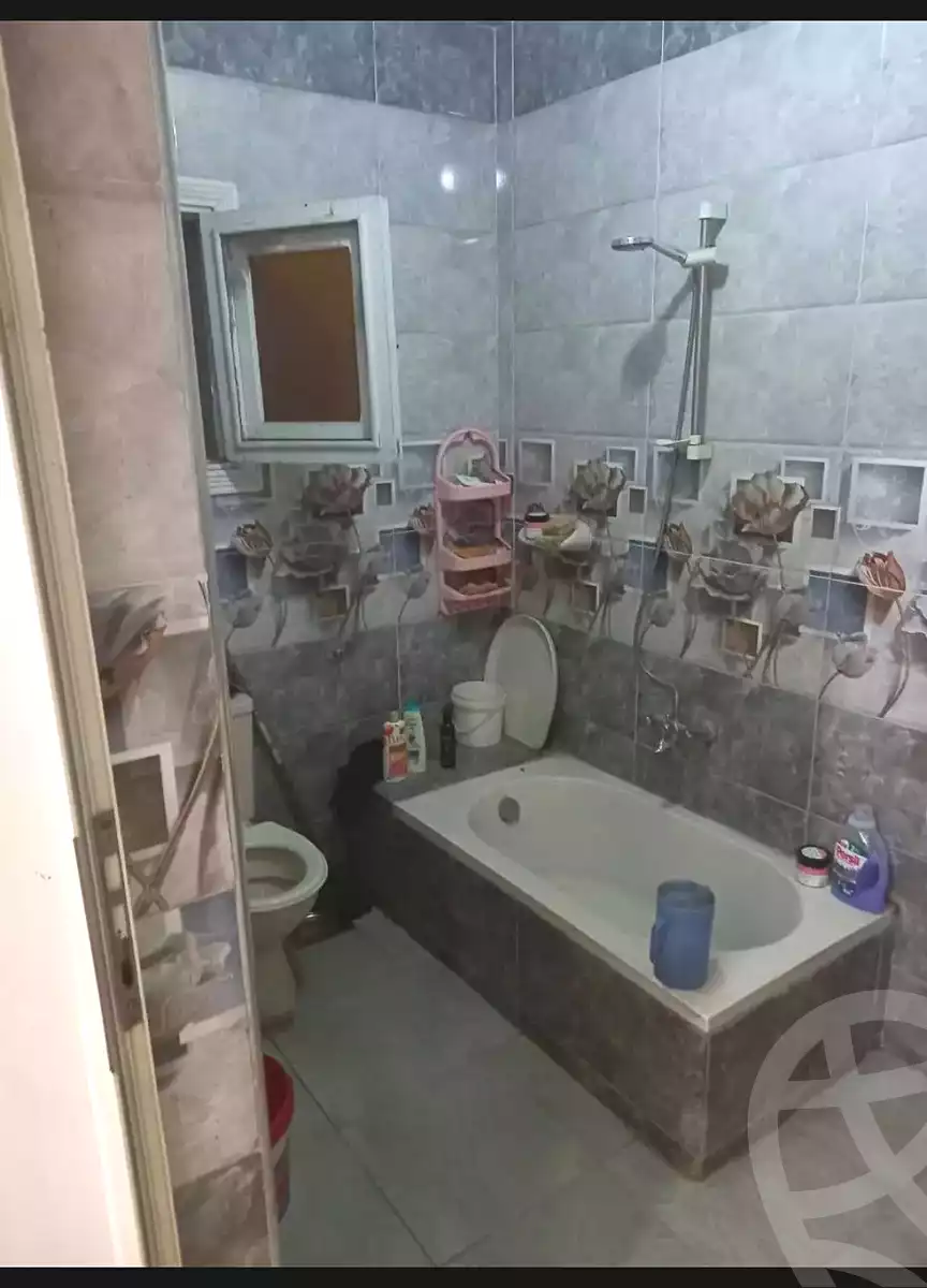 https://aqarmap.com.eg/en/listing/7308520-for-sale-alexandria-el-mandara-nabawy-al-mohandes-st