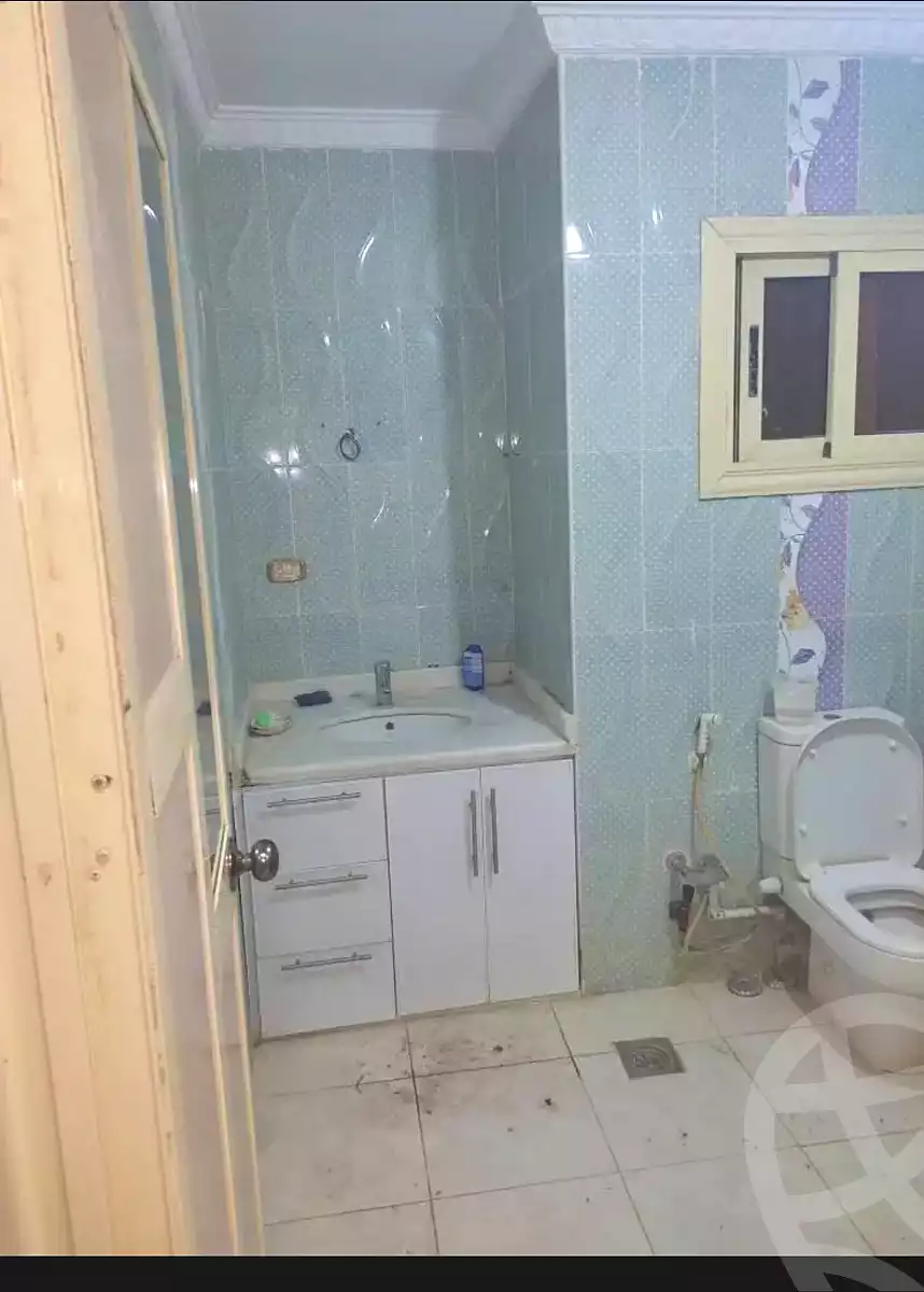 https://aqarmap.com.eg/ar/listing/7308313-for-rent-alexandria-sydy-bshr-sydy-bshr-bhry-shr-mhmwd-l-yswy
