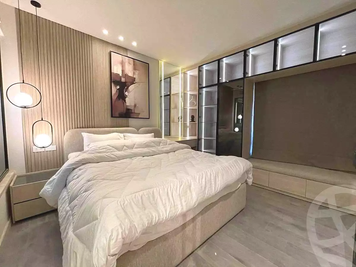 https://aqarmap.com.eg/en/listing/7313228-for-sale-cairo-new-cairo-compounds-mountain-view1-1-compound