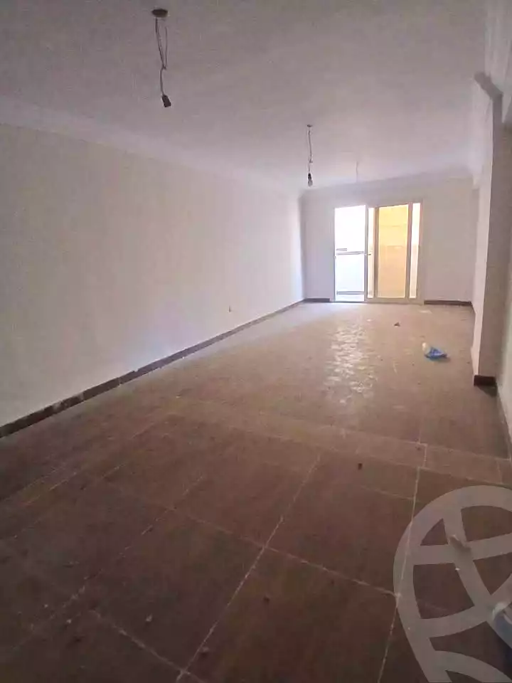 https://aqarmap.com.eg/en/listing/7313240-for-sale-alexandria-ganaklis